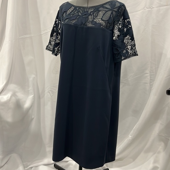 Evening dressy dress by Ann Taylor - Picture 6 of 6